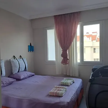 Apartment Havuz Olanagi Sunan Guezel Guezel Bir Daire Dalaman