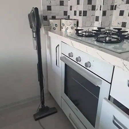 Apartment Havuz Olanagi Sunan Guezel Guezel Bir Daire *